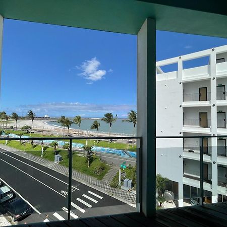 微藍海岸夜市電梯旅宿 Hualien Extérieur photo